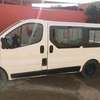 Renault Trafic 14 places thumb 0