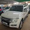 MITSUBISHI PAJERO FULL OPTIONS thumb 1