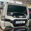 MITSUBISHI PAJERO FULL OPTIONS thumb 6