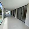 Appartement moderne neuf lumineux avec espaces paysagers thumb 5