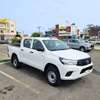 Toyota Hilux 2025 thumb 8