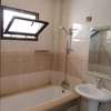 Appartement F4 haut standing à louer à Dakar plateau thumb 5