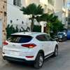 Hyundia tucson thumb 3