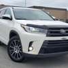 TOYOTA HYLANDER 7 places full options thumb 0