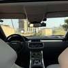 Range rover évoque corée thumb 7