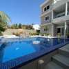 Villa pied dans l'eau de 400m² à vendre à Ngaparou thumb 9