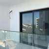 Appartement F4 249m2 au POINT E thumb 1