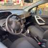 Peugeot 208 2018 thumb 2