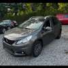 Peugeot 2008 année 2017 thumb 0