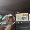 Location Ford Explorer thumb 5