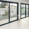 Bel appartement aux almadie thumb 0