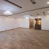 Appartement avec piscine commune et salle de sport thumb 10