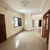 Appartement de type F4 pour usage professionnelle thumb 6