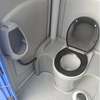 Toilettes Mobiles avec réservoir 190 litres thumb 1