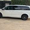 DODGE GRAND CARAVANE 7 places 2017 thumb 8