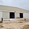 Usine et Hangar de 7000 m2 à vendre à Thiaroye thumb 3