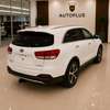 Kia Sorento 2017-18 full options thumb 5