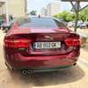 Jaguar Xe 2017 thumb 2