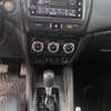 Mitsubishi Outlander thumb 7