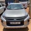 Mitsubishi L200 2022 thumb 6