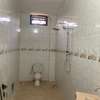 Villa R+1 à louer Ndiakhirate Sn City thumb 9