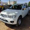 MITSUBISHI L200 2016 thumb 4