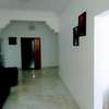 A louer des luxueux appartements à Yoff Onomo thumb 8