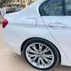 BMW 328i XDRIVE thumb 2