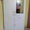 Armoire marron ,noire et blanc thumb 2