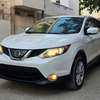 Nissan Qashqai AWD 2017 thumb 2