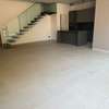 Bel appartement F3 en duplex à louer aux Almadies thumb 6