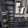 À vendre à Mermoz – Superbe F4 d’angle de 230 m² thumb 5