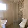 APPARTEMENT MEUBLE F3 A LOUER A DIAMNIADIO thumb 6