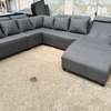 Salon 9 place angle vip thumb 0