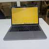 MacBook Pro 13 pouces 2019 touche bar i7 8g de ram  512 thumb 2