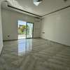 Appartement 4 chambres salon aux Almadie thumb 5