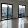 Appartement neuf vue mer à louer aux almadies thumb 4