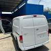Nissan NV200 thumb 11