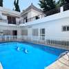 Villa avec piscine et jardin à louer à point E thumb 0