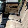 Kia Sedona thumb 6