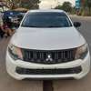 MITSUBISHI L200 2018 thumb 4