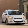 Hyundai Elantra clean thumb 2