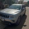 Jeep cherokee thumb 2