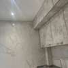 Appartement f4 à louer à la cité djily mbaye (immeuble neuf) thumb 7