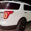Location Ford Explorer 7 places full option thumb 0