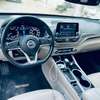 Nissan Altima 4/4 année 2020 thumb 7