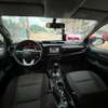 Location pick-up Toyota Hilux nouveau modèle by cfao thumb 6