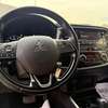 Mitsubishi outlander se thumb 4