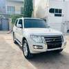 Mitsubishi pajero thumb 3