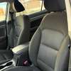 Hyundai Elantra thumb 3
